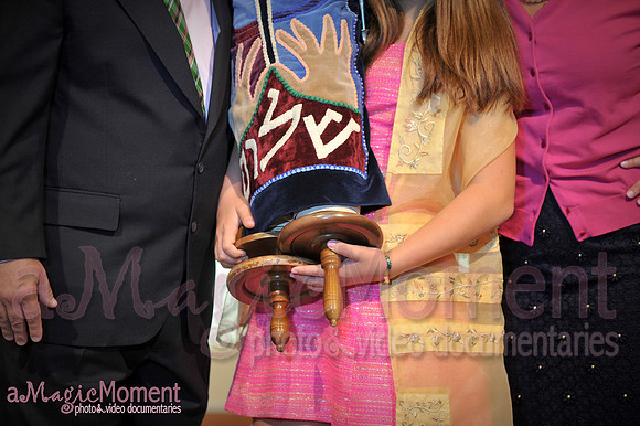 Bat Mitzvah Photography by A Magic Moment