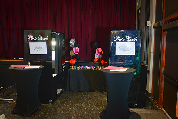Dual Photobooths
